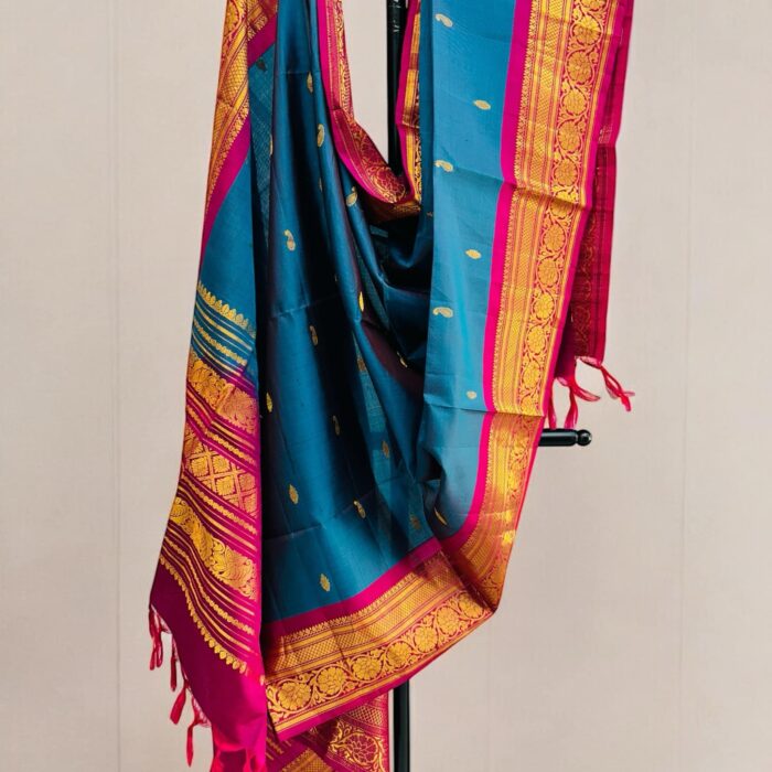 Dual blue shade gadwal duppata