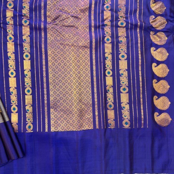 Grey plain border gadwal - view 4