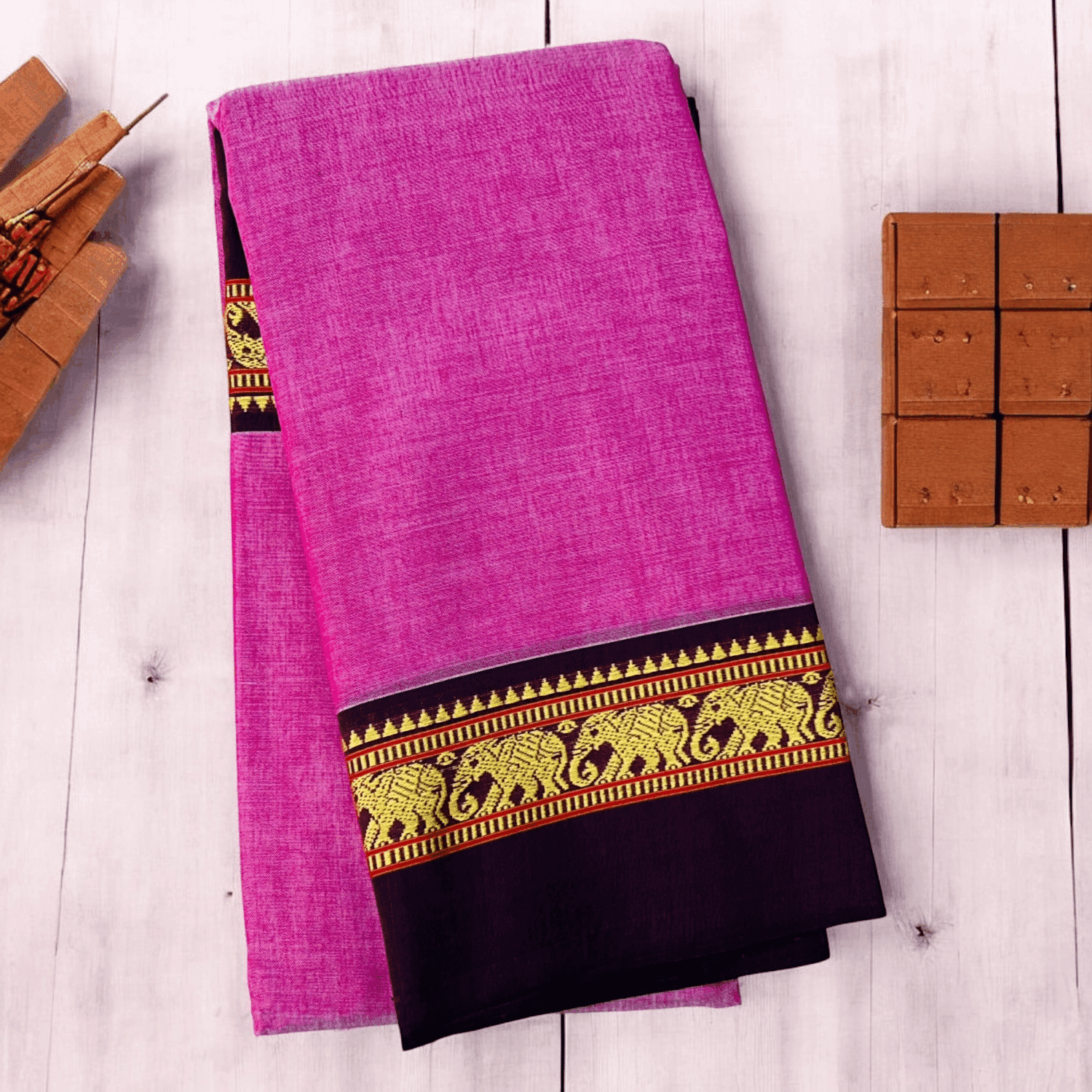 Pink cotton gadwal