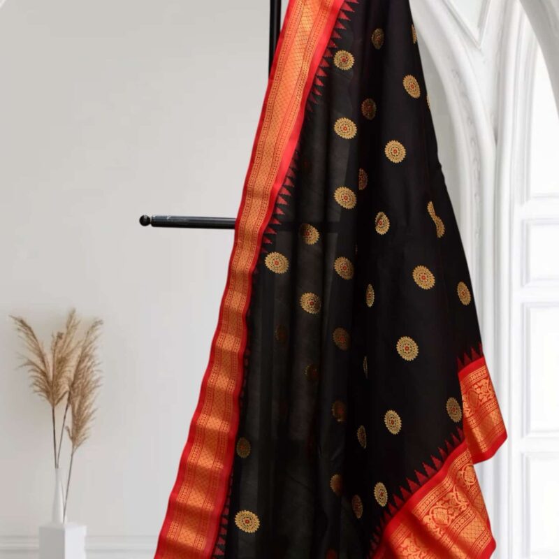 Black Handloom Pure Silk Saree - view 4