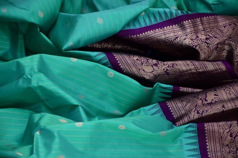 Rama Green Pure Silk Saree - view 3