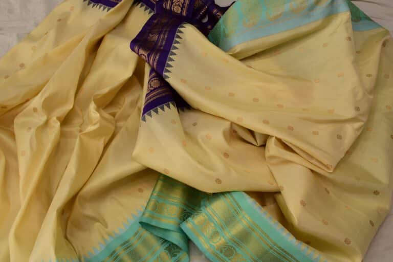 Rama Green and Blue Ganga Jamuna Gadwal Saree - view 3
