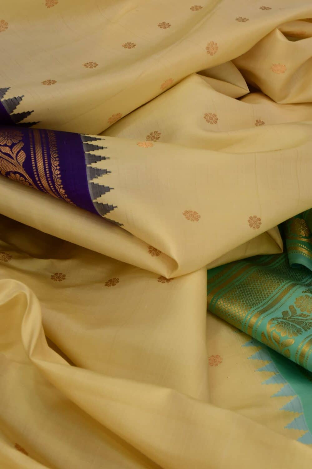 Rama Green and Blue Ganga Jamuna Gadwal Saree
