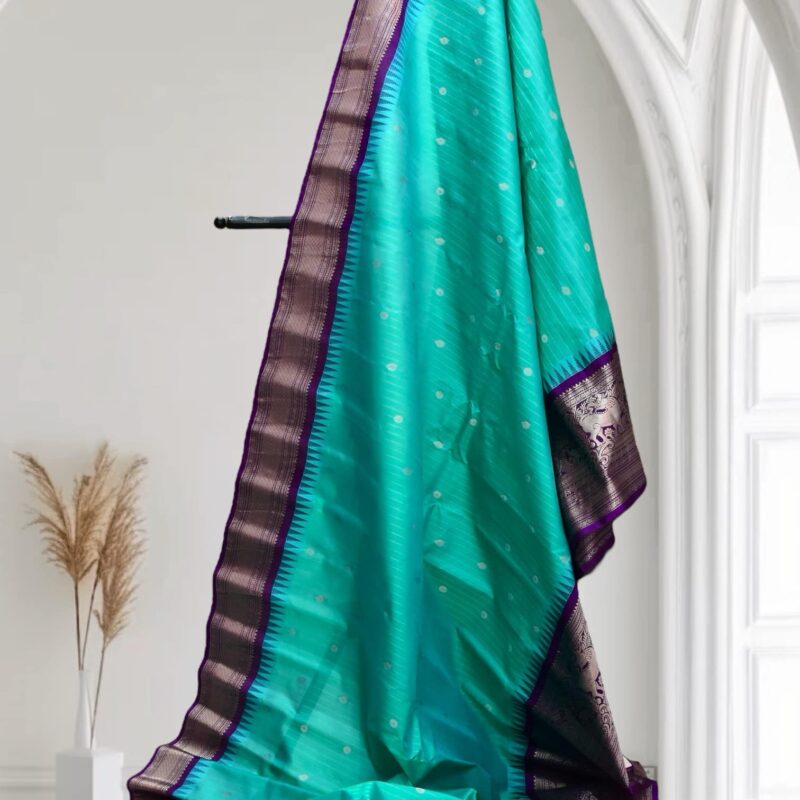 Rama Green Pure Silk Saree - view 6