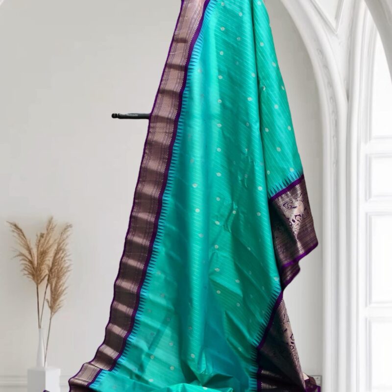 Rama Green Pure Silk Saree - view 9