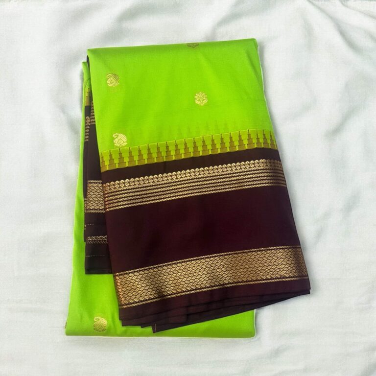 Parrot Green Semi Gadwal Saree