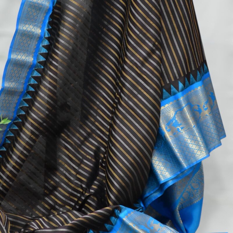 Black Gadwal Silk Saree - view 4