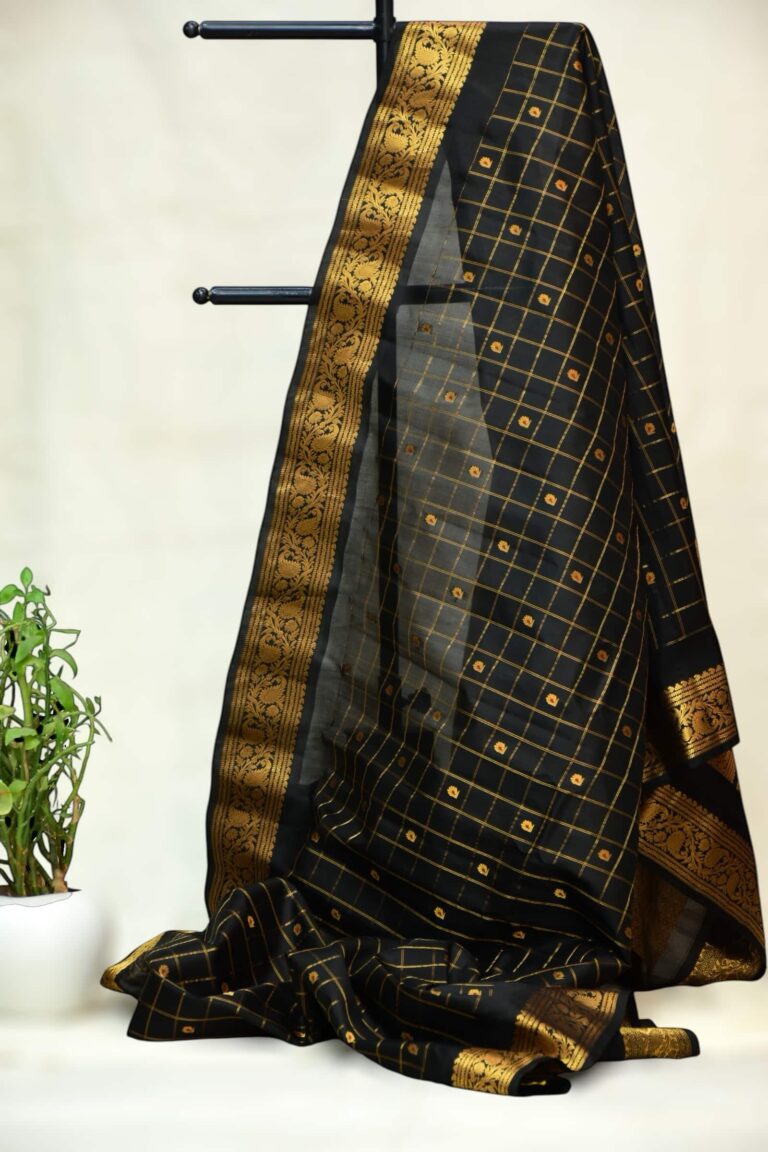 Black pure silk gadwal