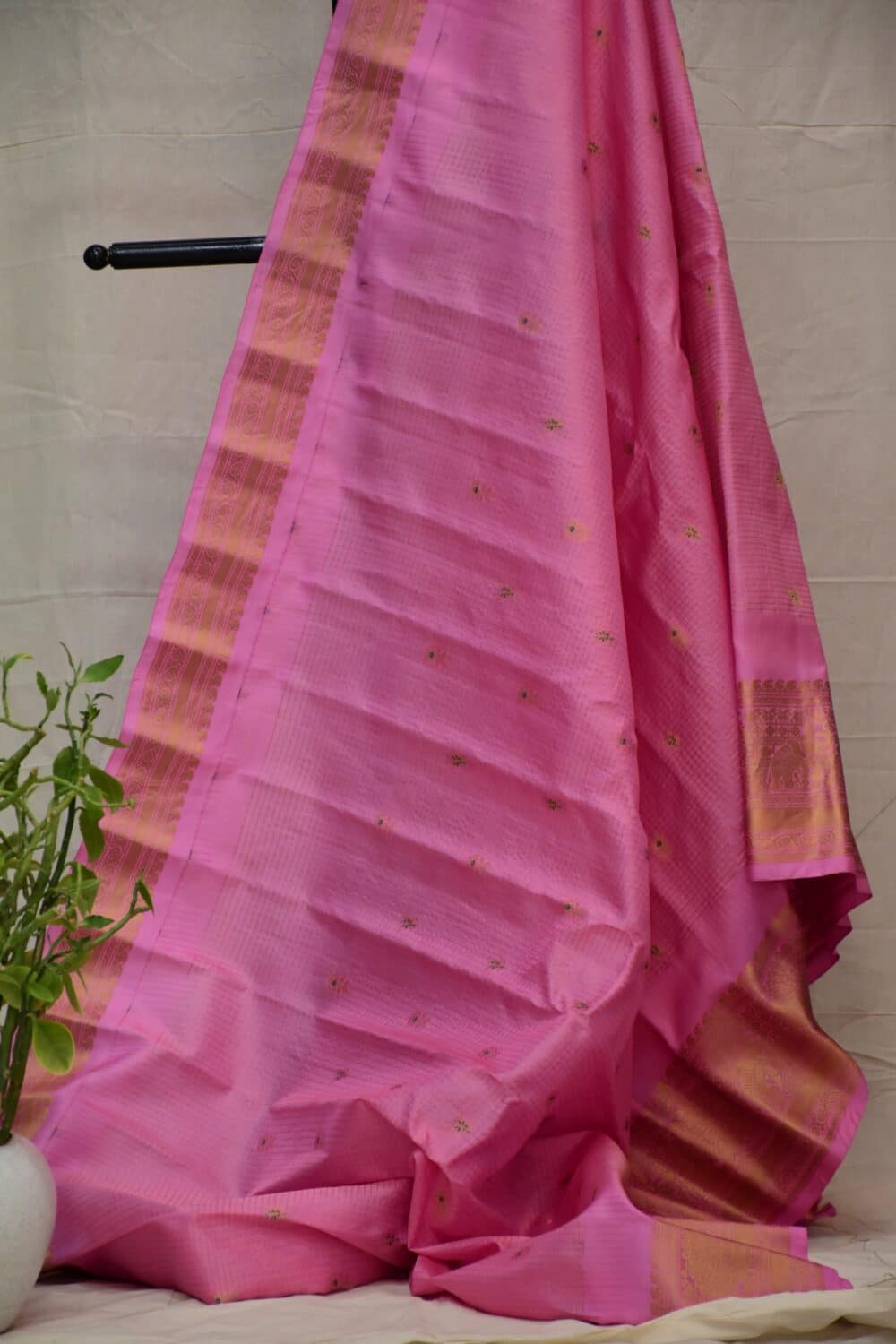 Self baby pink gadwal saree