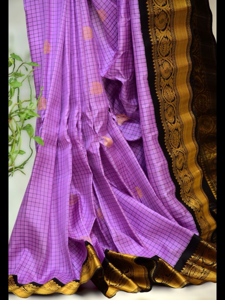 Lavender Silk Gadwal Saree - view 3