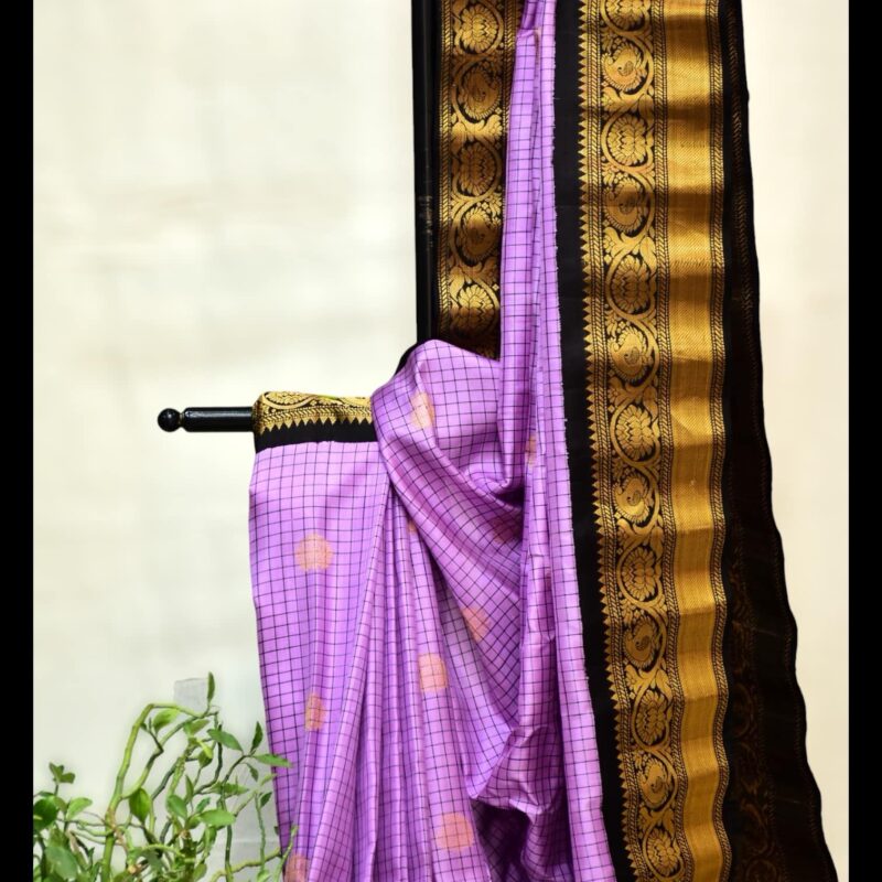 Lavender Silk Gadwal Saree - view 5