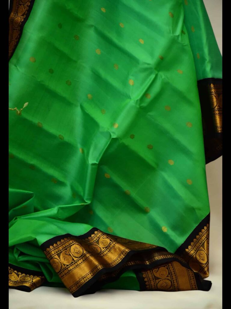 Parrot Green Pure Silk Saree