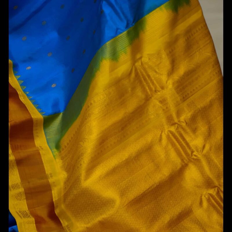 Sky Blue Gadwal Silk Saree - view 4