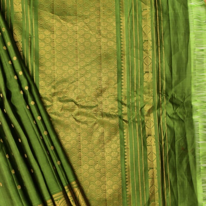 Green Handloom Pure Silk Gadwal Saree - view 4
