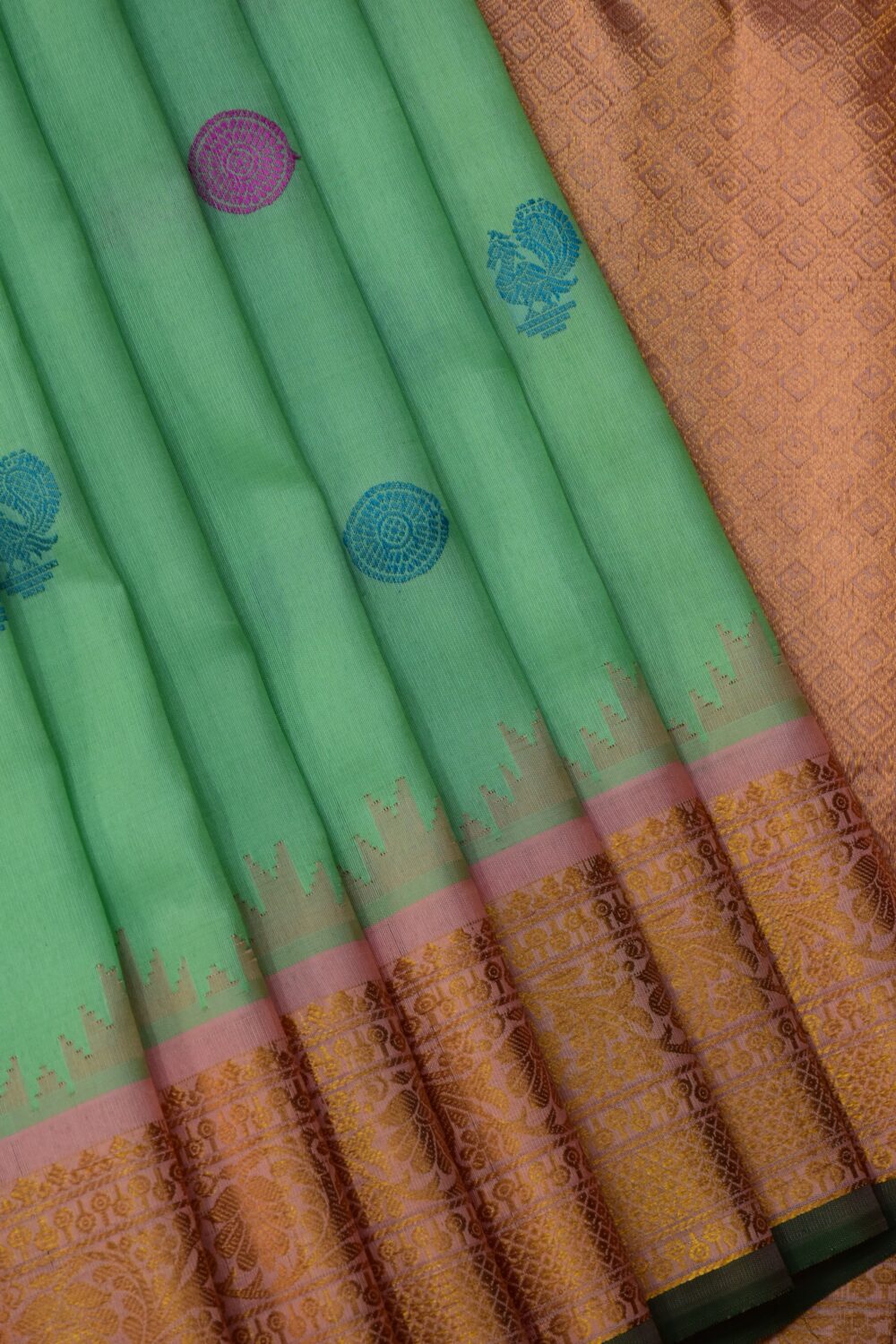 Mint Green Peach Handloom Pure Silk Gadwal Saree