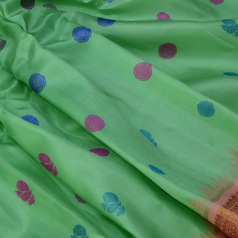 Mint Green Peach Handloom Pure Silk Gadwal Saree - view 10