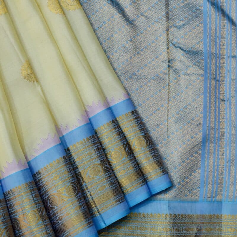 Cream Sky Blue Handloom Pure Silk Gadwal Saree