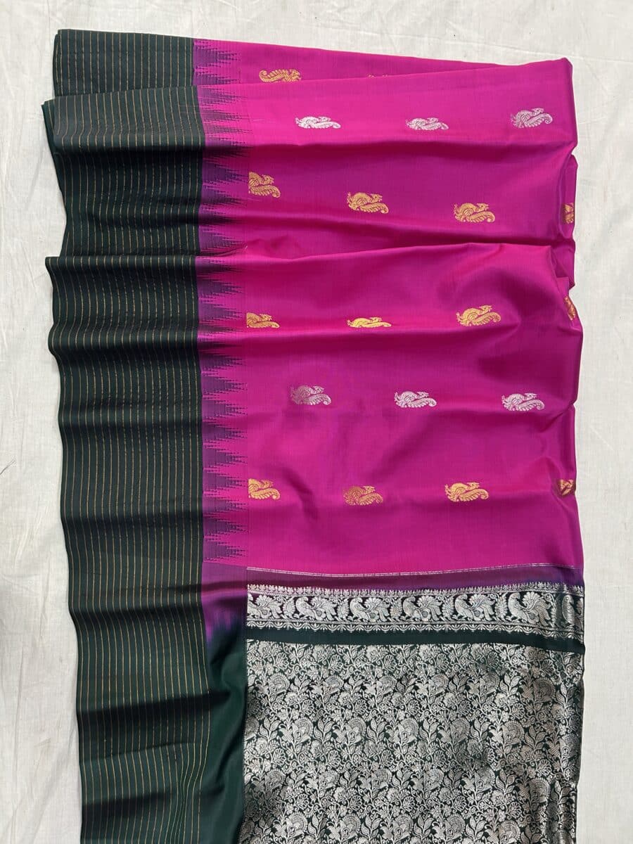 Magenta Dark Green Pure Silk Gadwal Saree