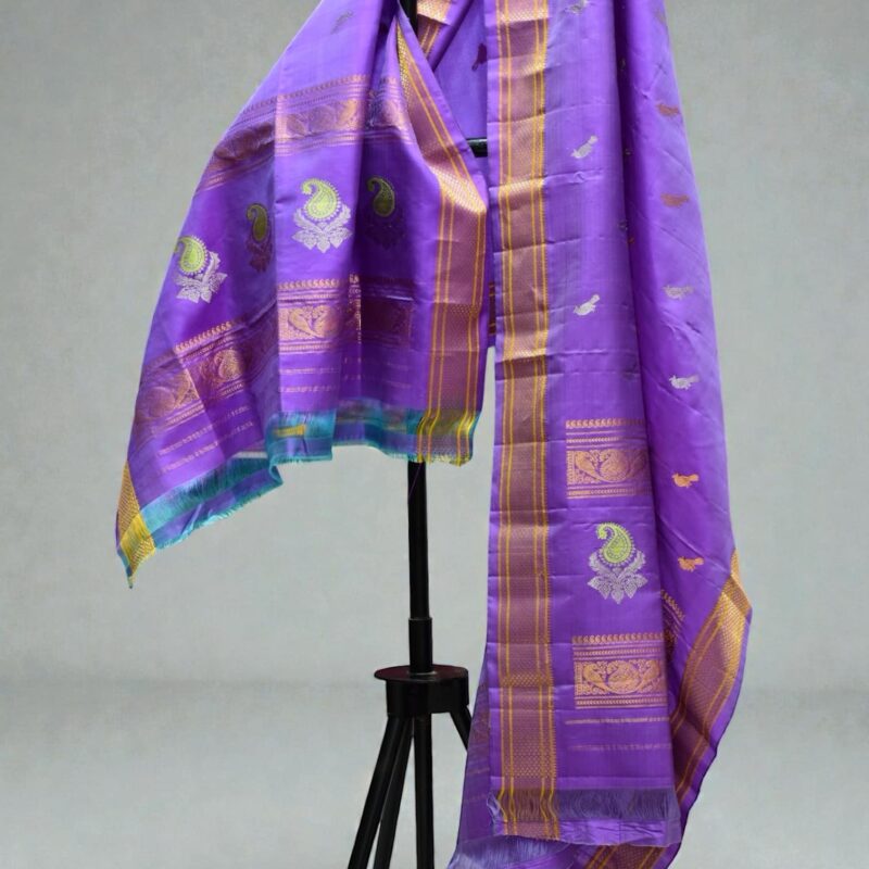 Lavender Pure Silk Handloom Dupatta - view 3