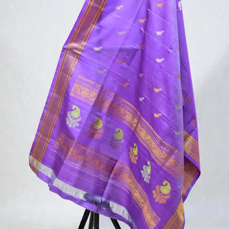 Lavender Pure Silk Handloom Dupatta - view 8