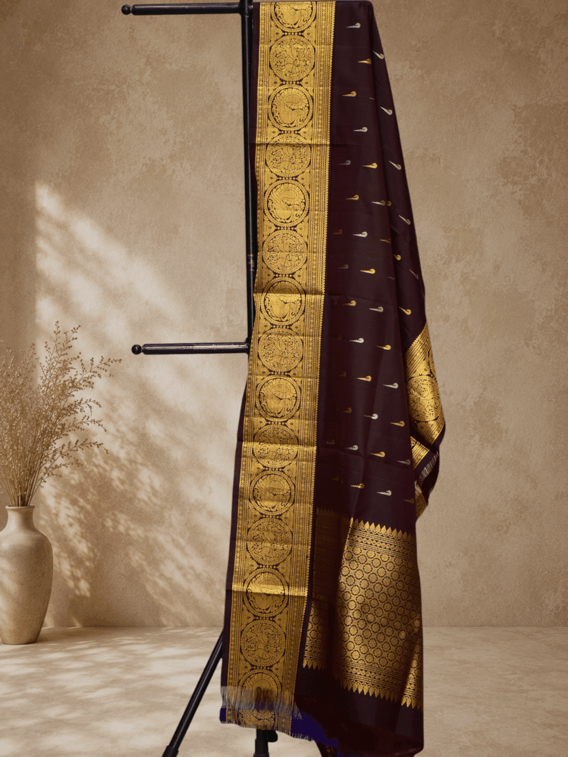 Coffee Brown Handloom Pure Silk Gadwal Dupatta
