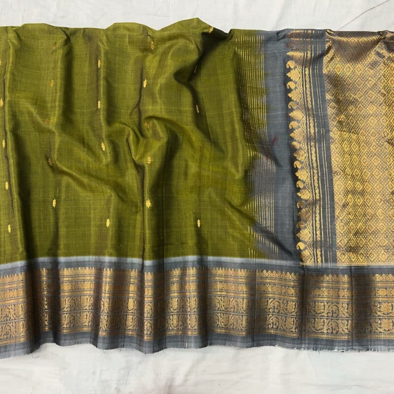 Mehendi Green Handloom Pure Sico Gadwal Saree with Grey Zari