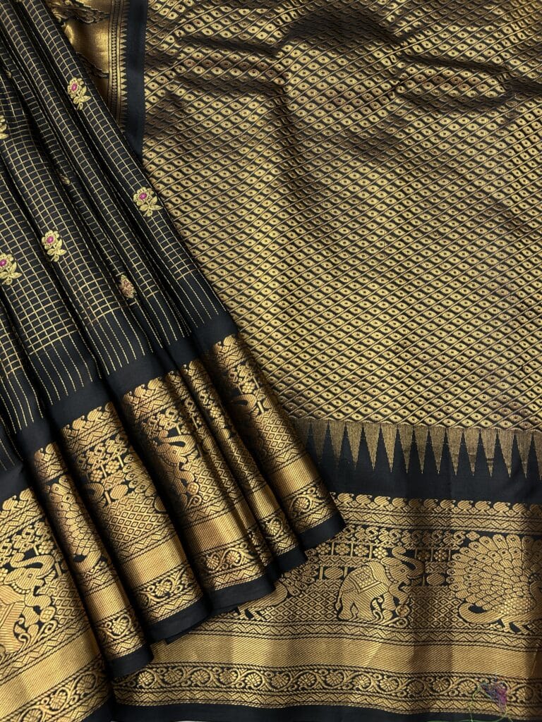 Black Pure Silk Gadwal Saree with Silk Mark – Meena Butta & - view 2