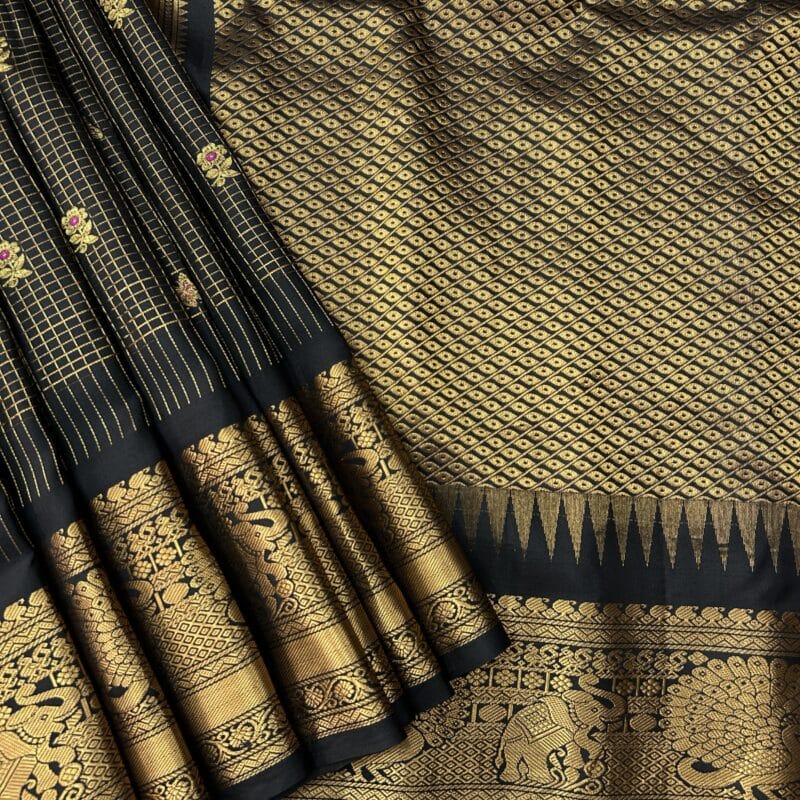 Black Pure Silk Gadwal Saree with Silk Mark – Meena Butta & - view 2