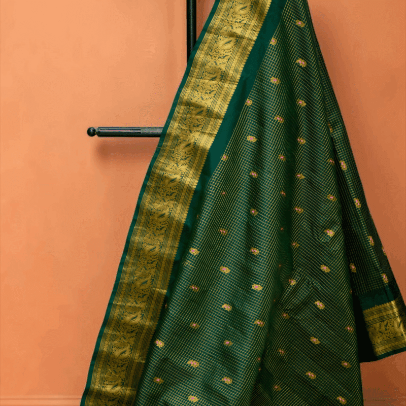 Bottle Green Pure Gadwal Silk Tissue Saree - view 3