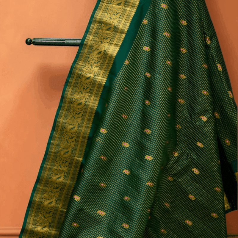 Bottle Green Pure Gadwal Silk Tissue Saree - view 4