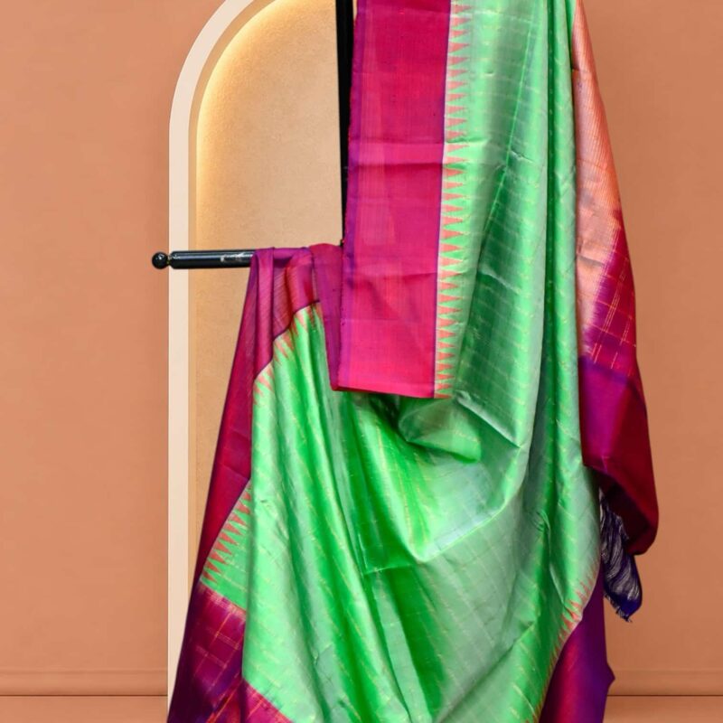 Green & Magenta Pure Gadwal Silk Dupatta