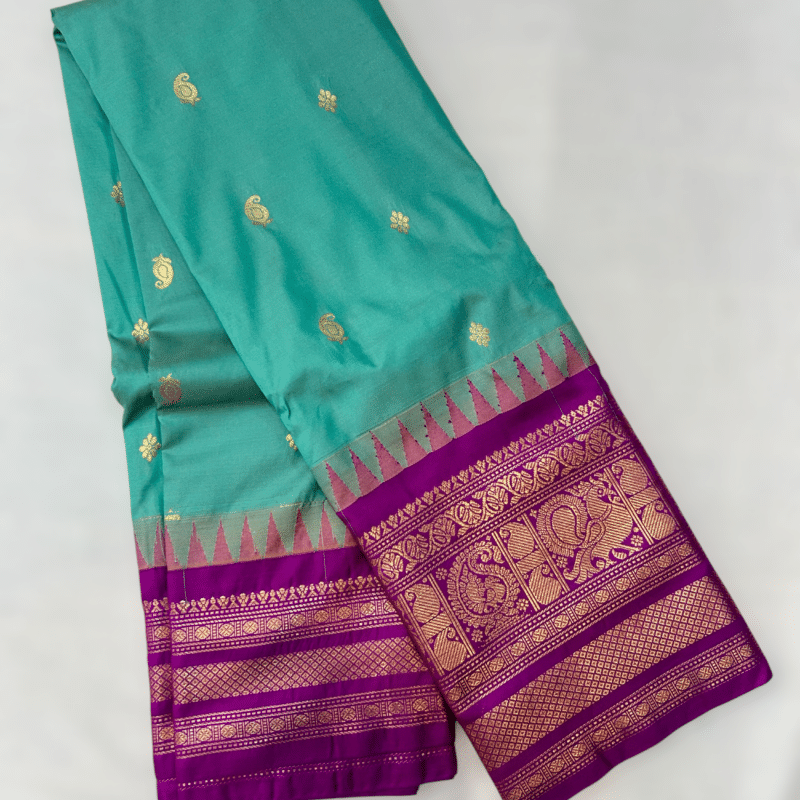 Sea Green Premium Semi Gadwal Saree with Purple Temple Kuttu Border - pallu detail