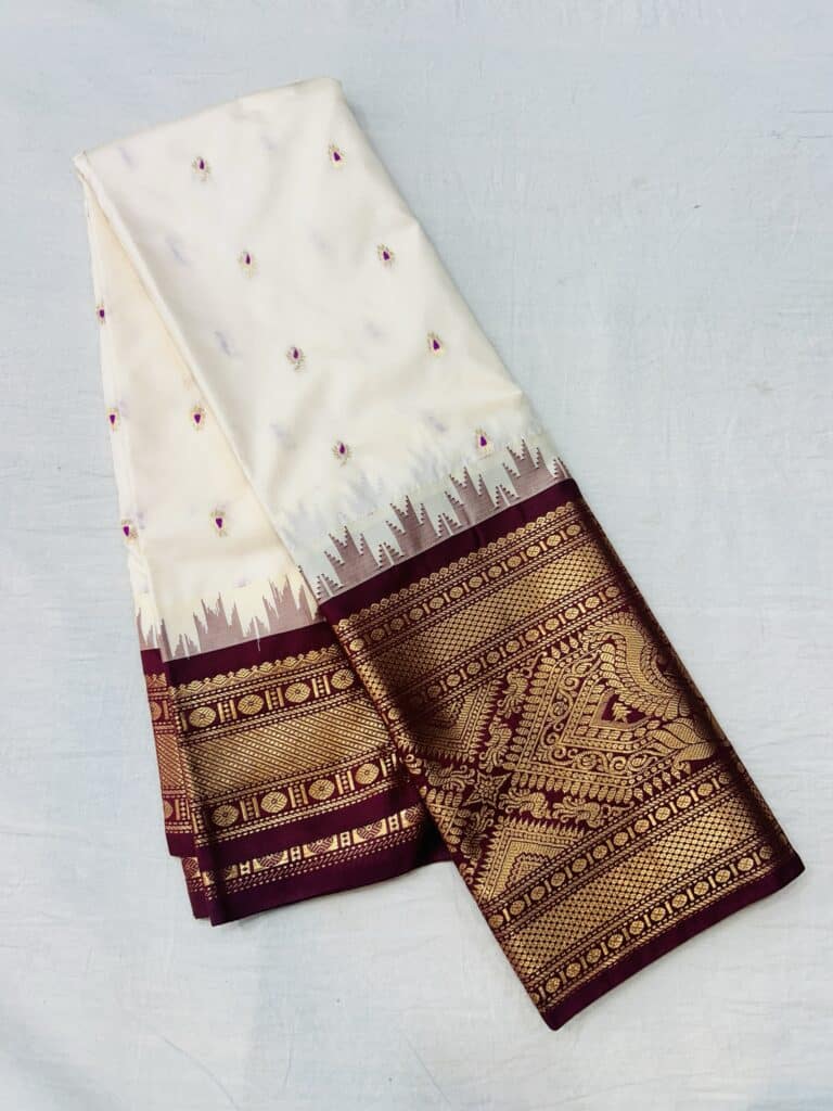 Off White Semi Gadwal Saree with Maroon Temple Kuttu Border & Wide Zari Pallu