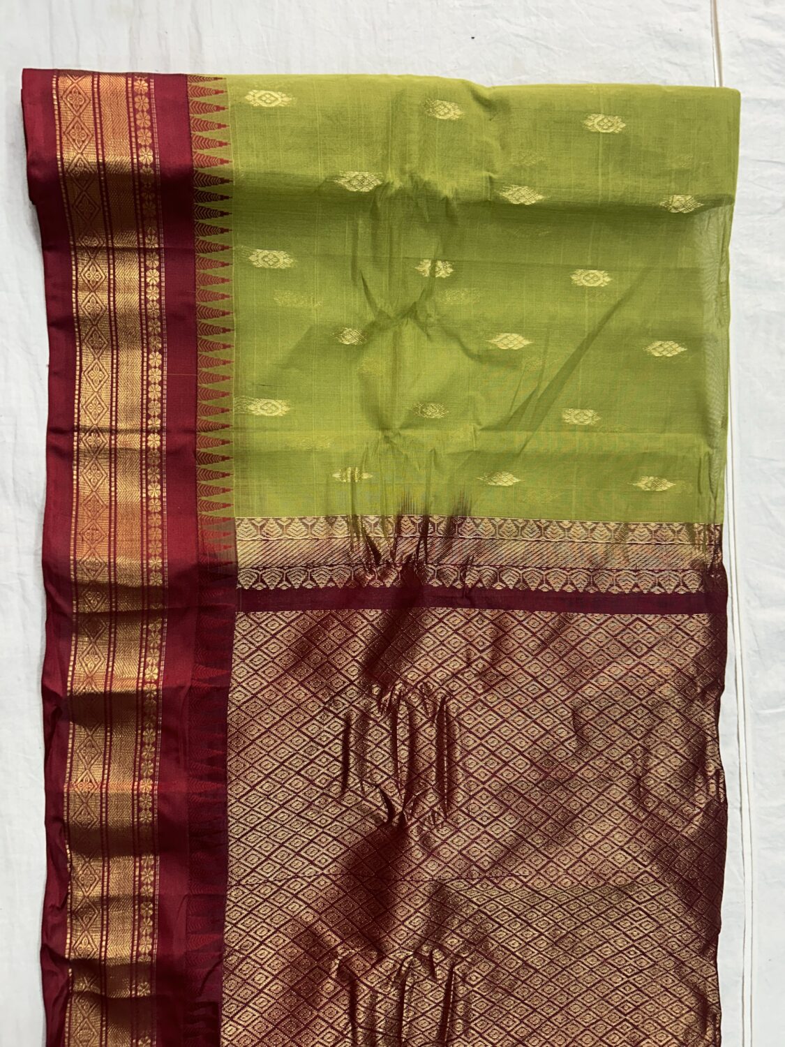 Lime Green Original Cotton Gadwal Saree with Maroon Temple Kuttu Border & Zari Butta