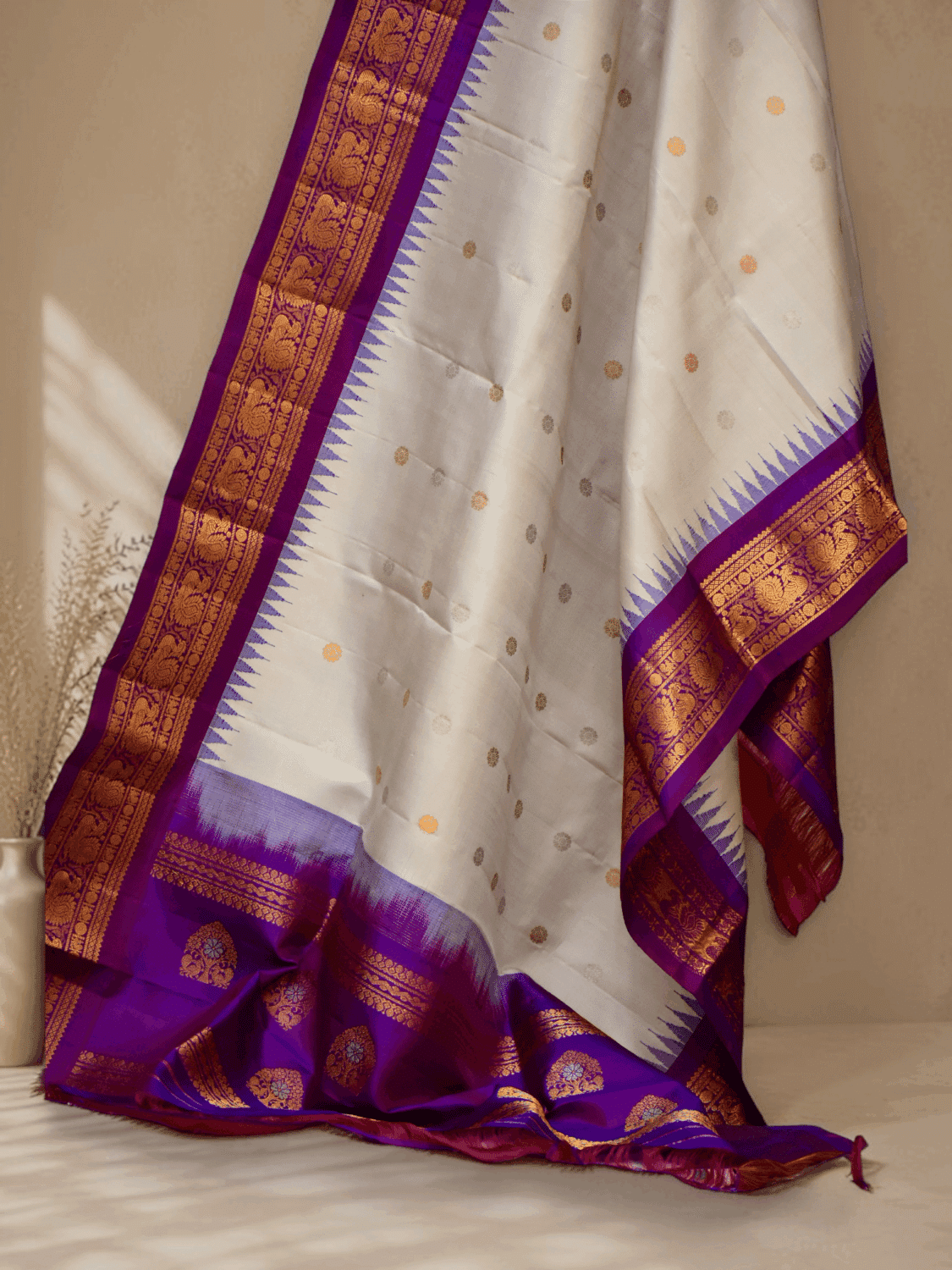 Off White & Purple Pure Handloom Gadwal Silk Dupatta with Kuttu Border | Traditional