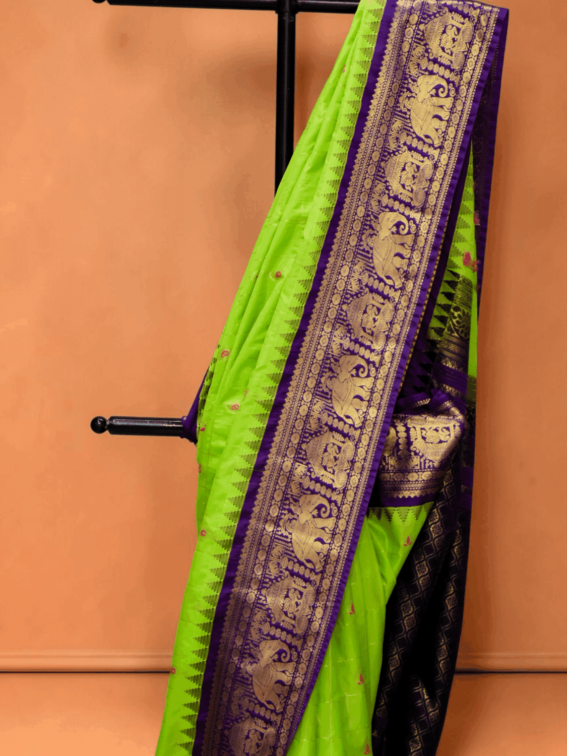 Parrot Green Premium Semi Gadwal Saree