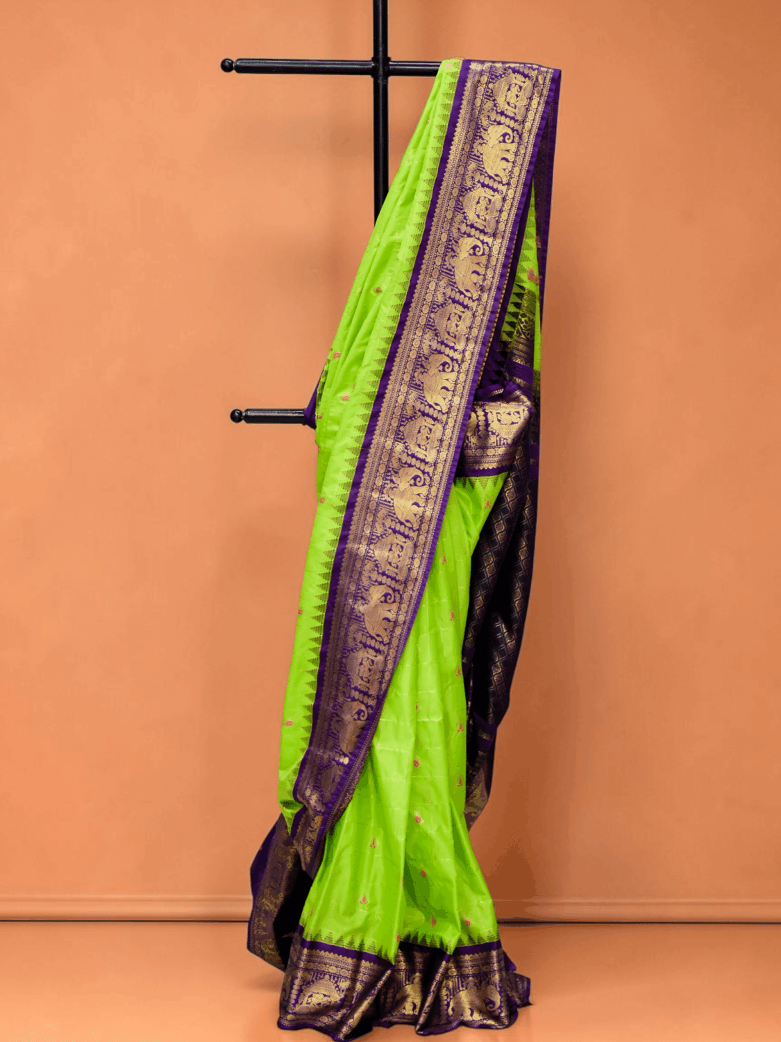 Parrot Green Premium Semi Gadwal Saree