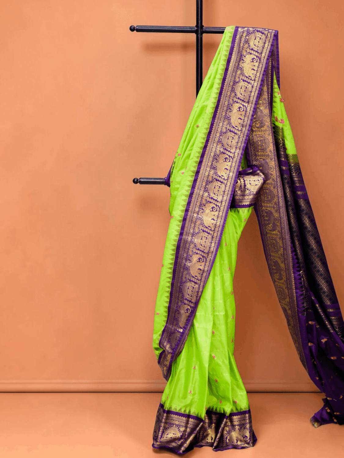 Parrot Green Premium Semi Gadwal Saree
