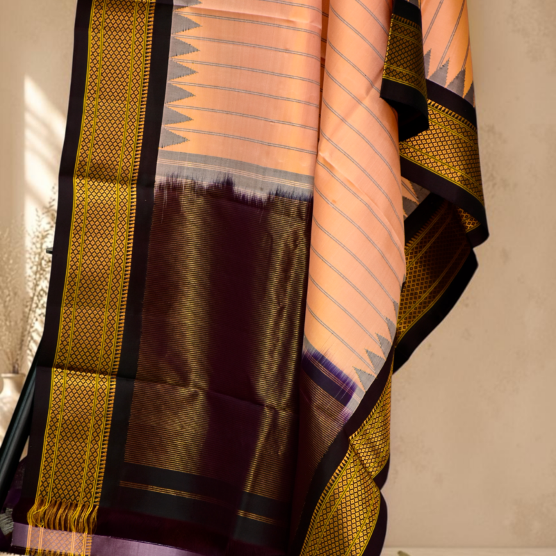 Peach & Wine Dual Shade Pure Handloom Gadwal Dupatta - view 2