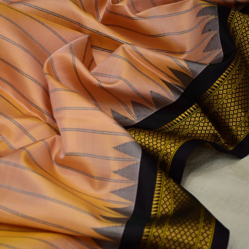 Peach & Wine Dual Shade Pure Handloom Gadwal Dupatta - view 4