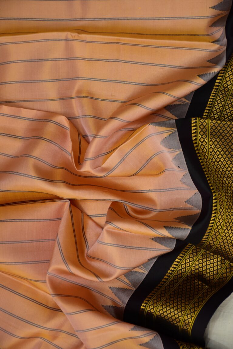 Peach & Wine Dual Shade Pure Handloom Gadwal Dupatta - view 3