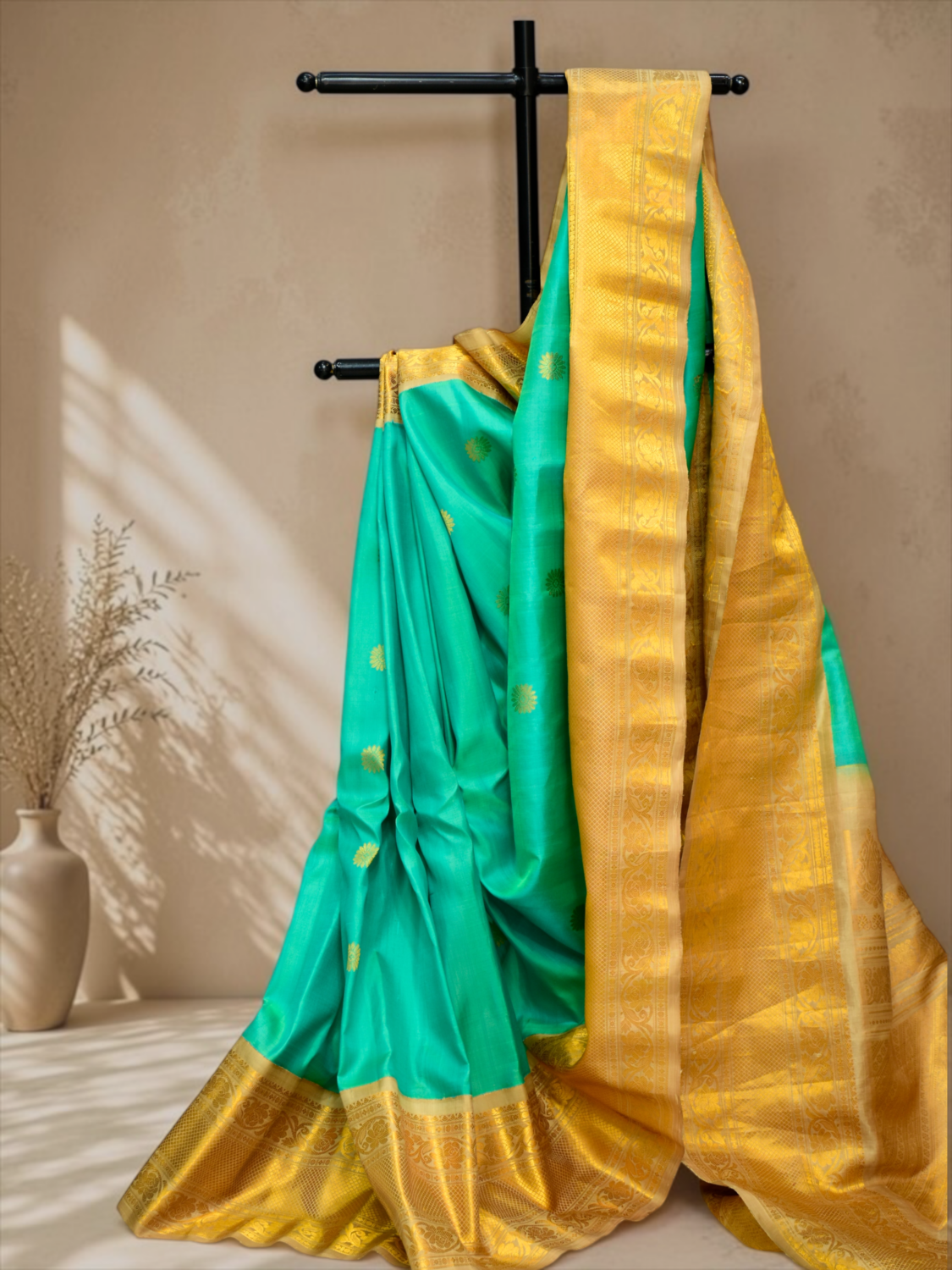 Sea Green Gold Pure Gadwal Pattu Saree