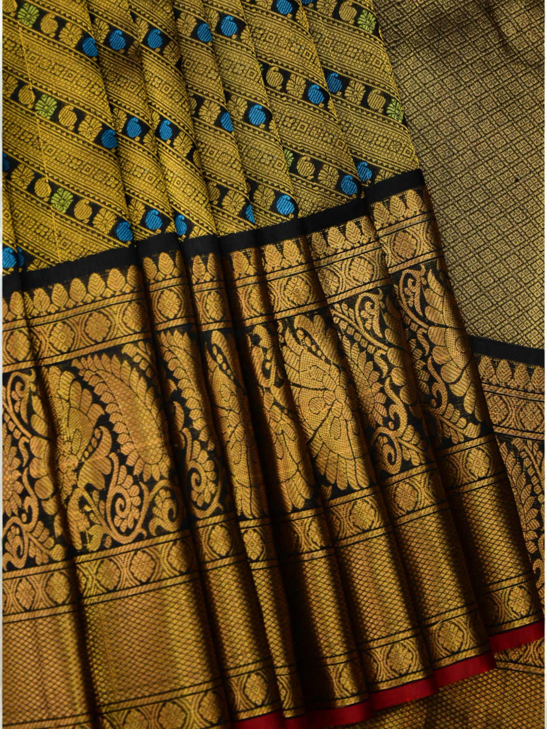 Golden Olive & Black Handloom Brocade Gadwal Saree