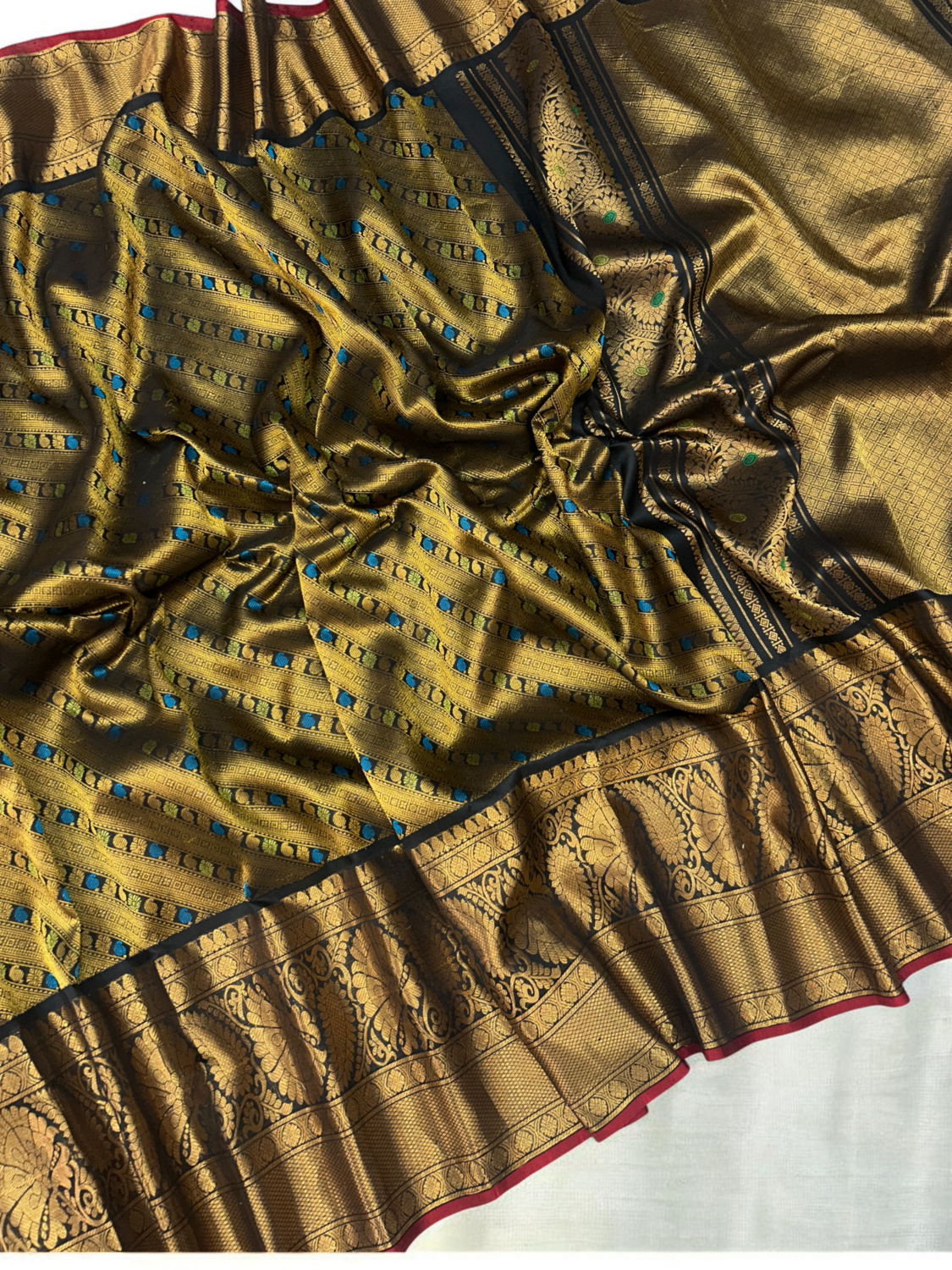 Golden Olive & Black Handloom Brocade Gadwal Saree
