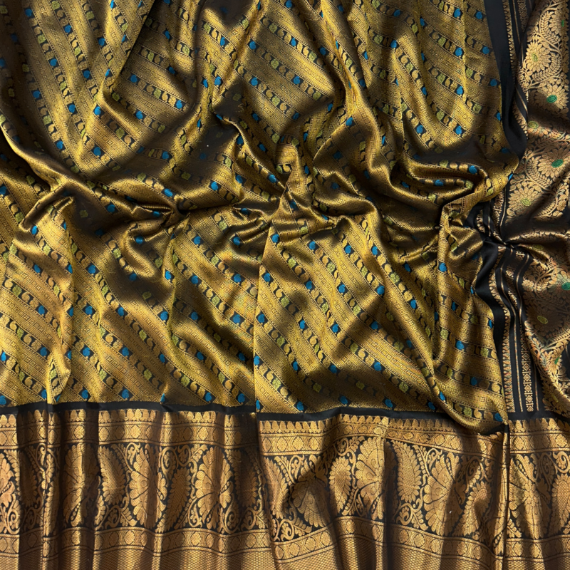 Golden Olive & Black Handloom Brocade Gadwal Saree - view 10