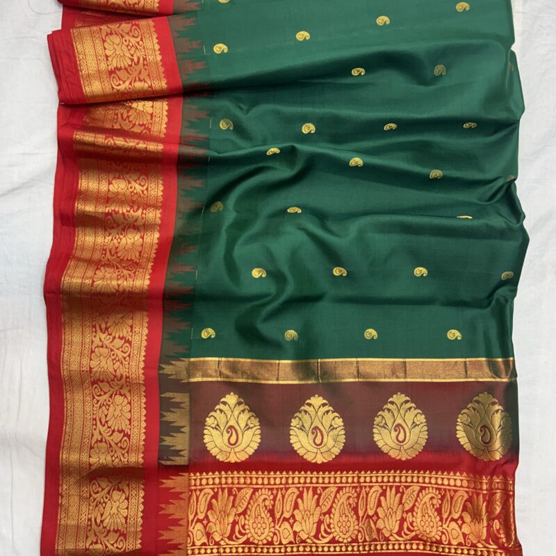 Bottle Green & Red Pure Silk Gadwal Vintage Saree - view 3