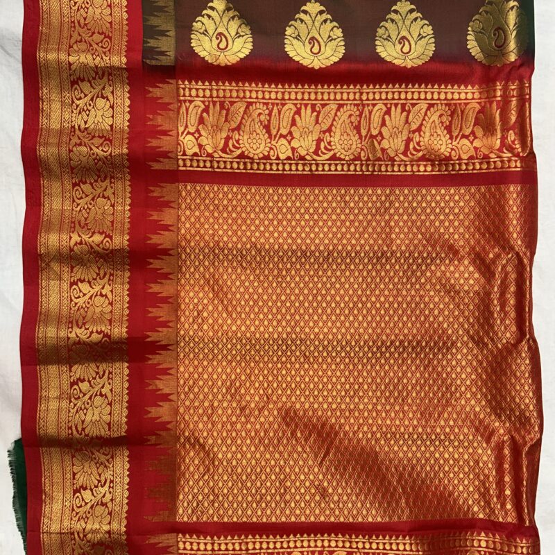 Bottle Green & Red Pure Silk Gadwal Vintage Saree - view 4