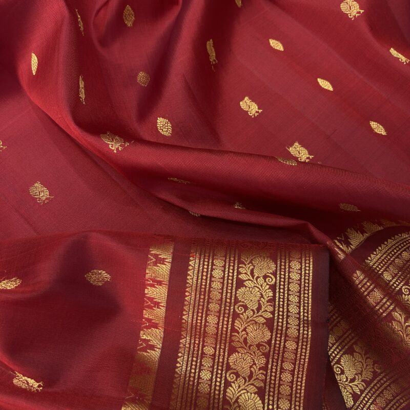 Maroon Vintage Pure Handloom Silk Gadwal Saree