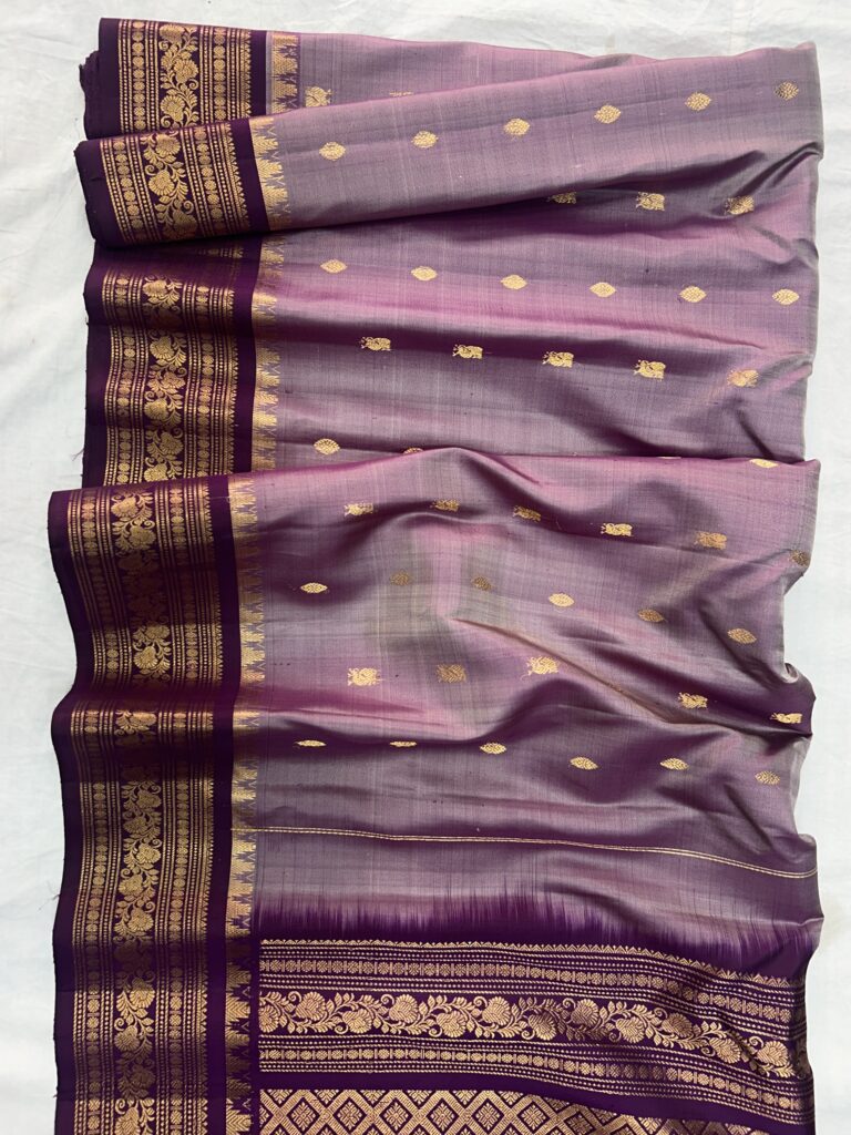Lavender & Wine Dual Shade Pure Handloom Silk Gadwal Saree