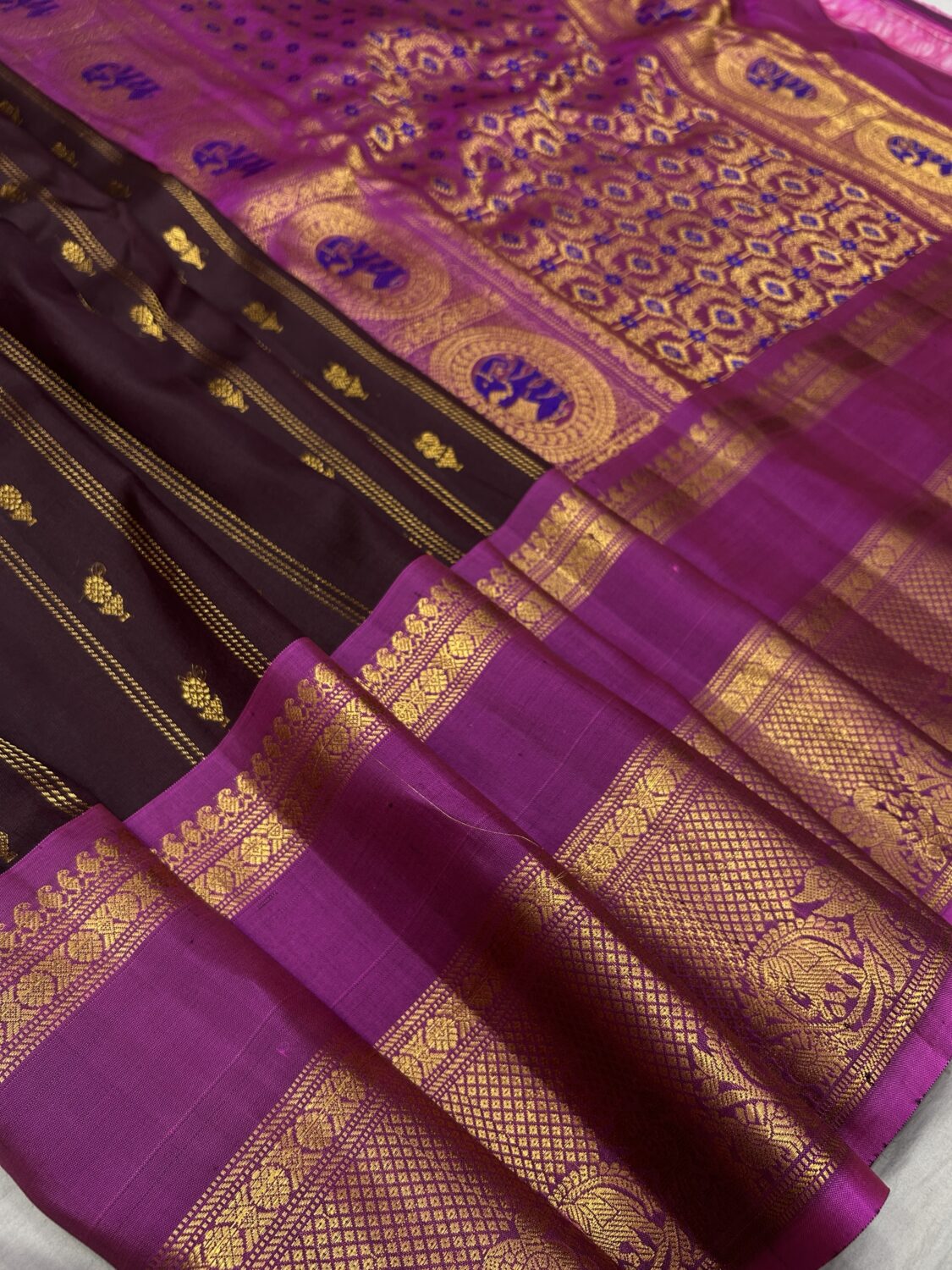 Brown Royal Purple Handloom Pure Silk Gadwal Saree